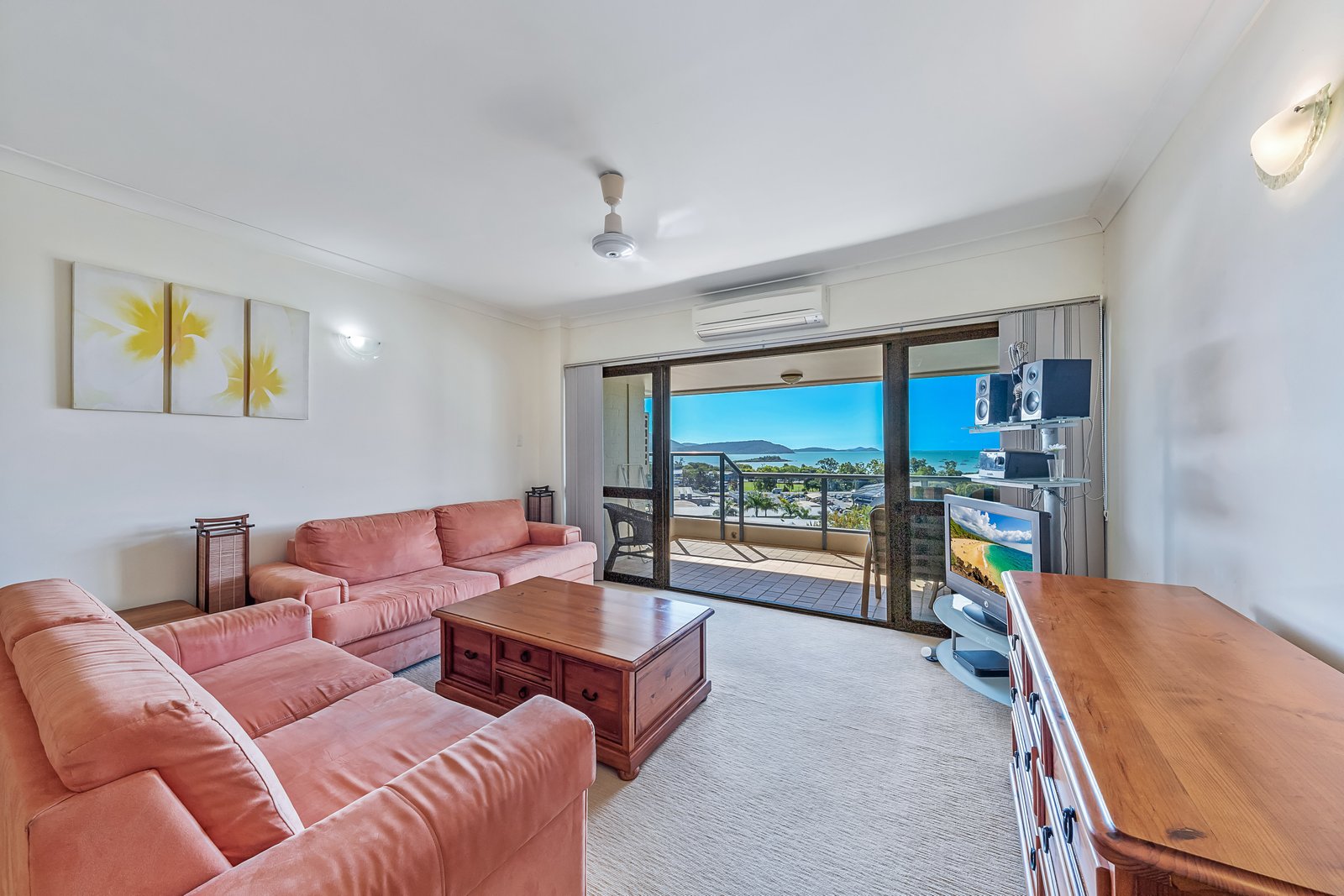 32/6 Eshelby Dr  CANNONVALE 3