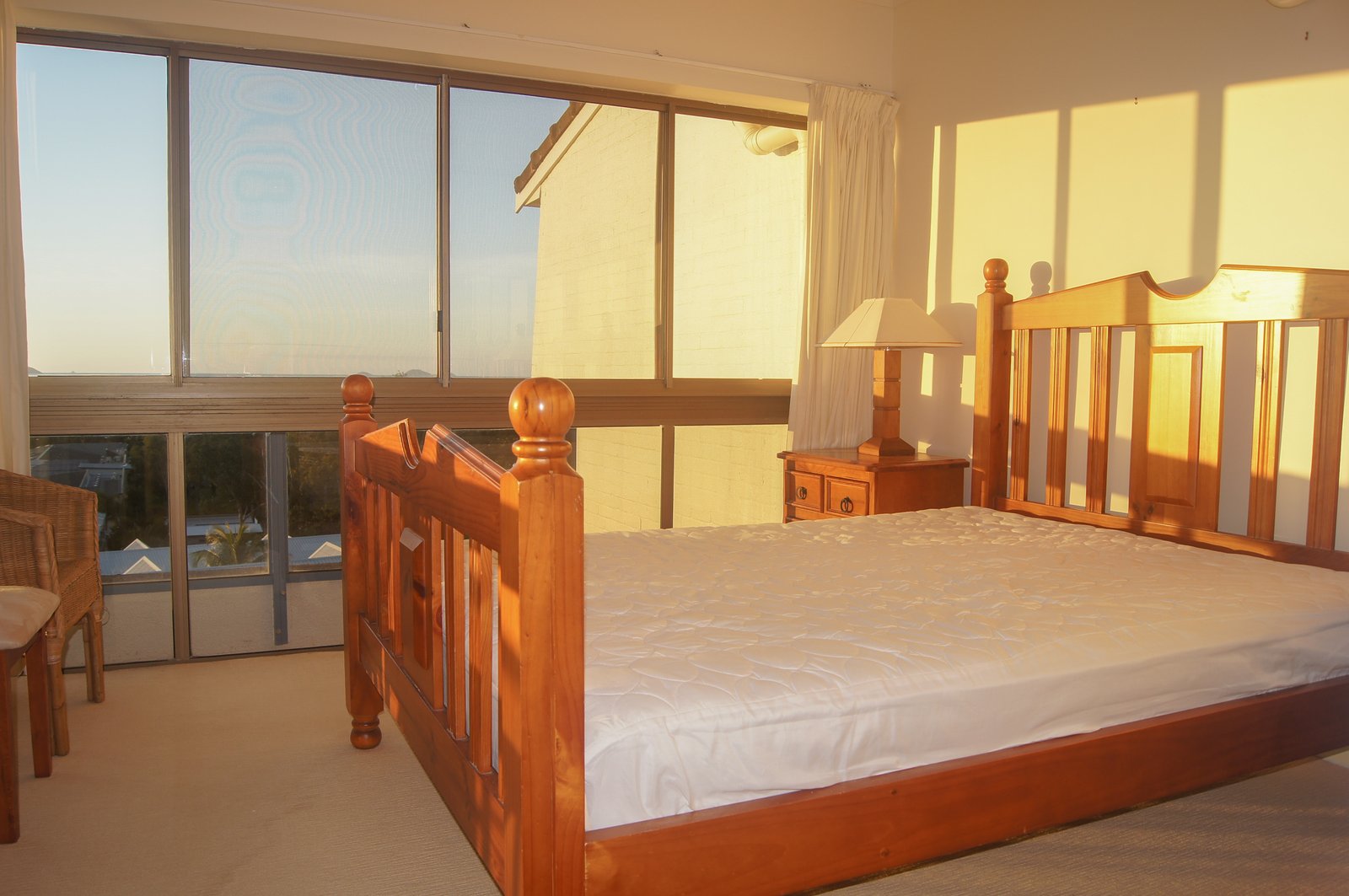 32/6 Eshelby Drive CANNONVALE 8