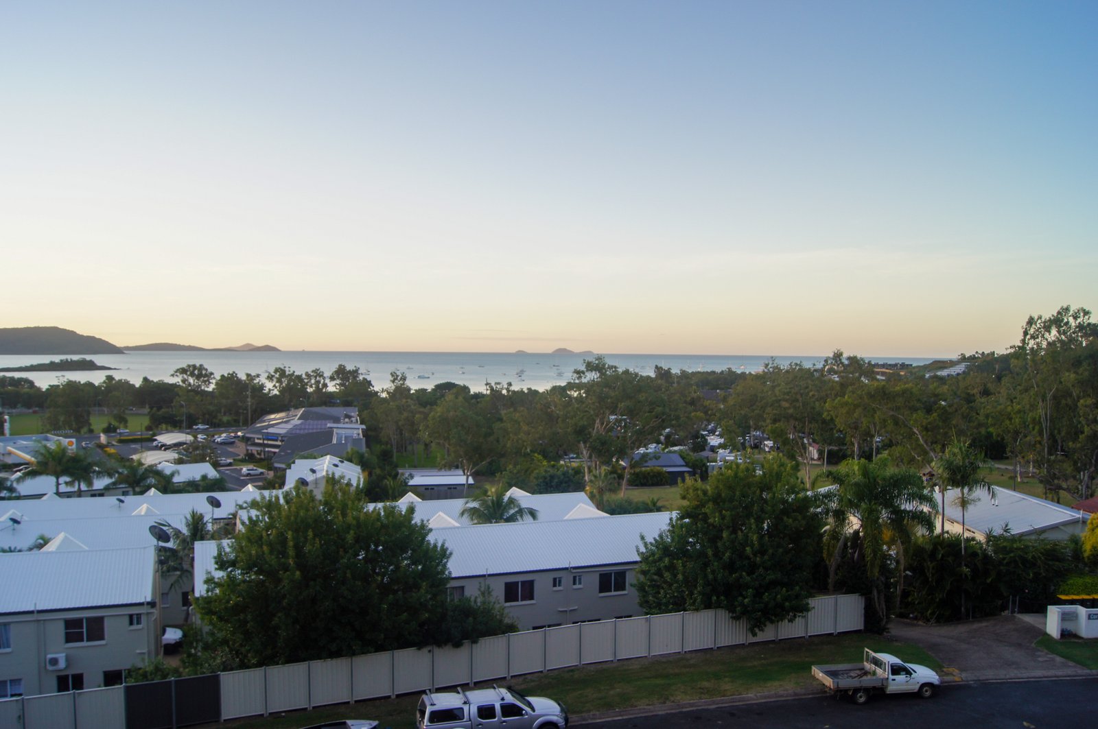 32/6 Eshelby Drive CANNONVALE 12