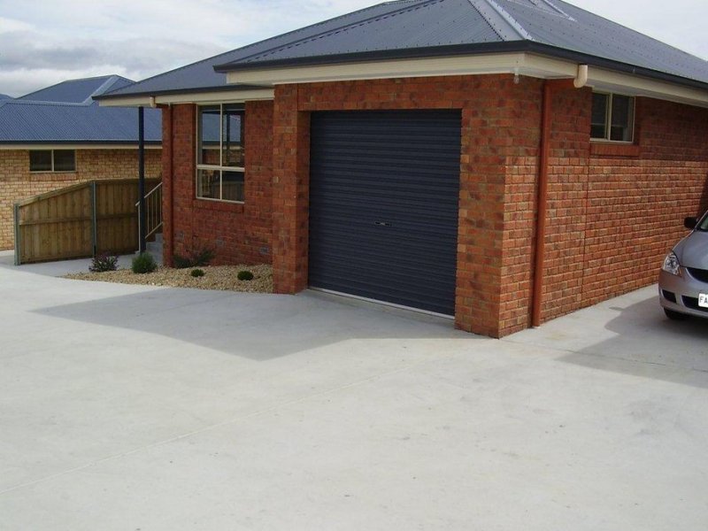 3/26 Henty Close OLD BEACH 1