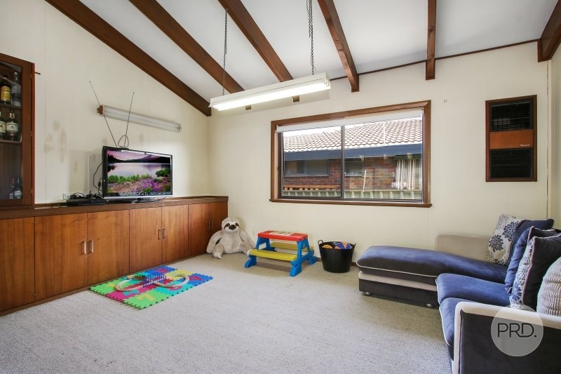 326 Mark Crescent LAVINGTON 6