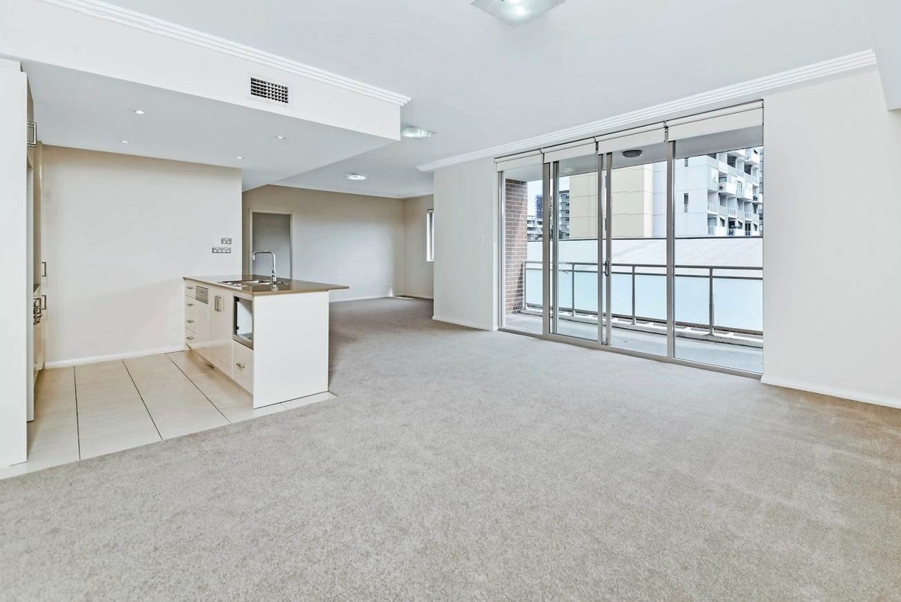 326/3-9 Church Avenue MASCOT 1