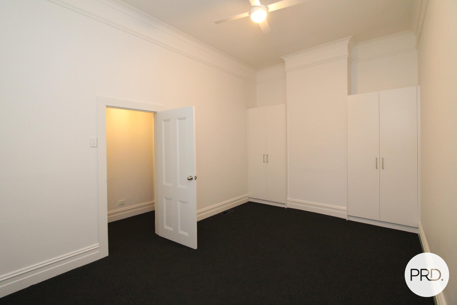 327 Armstrong Street North SOLDIERS HILL 4