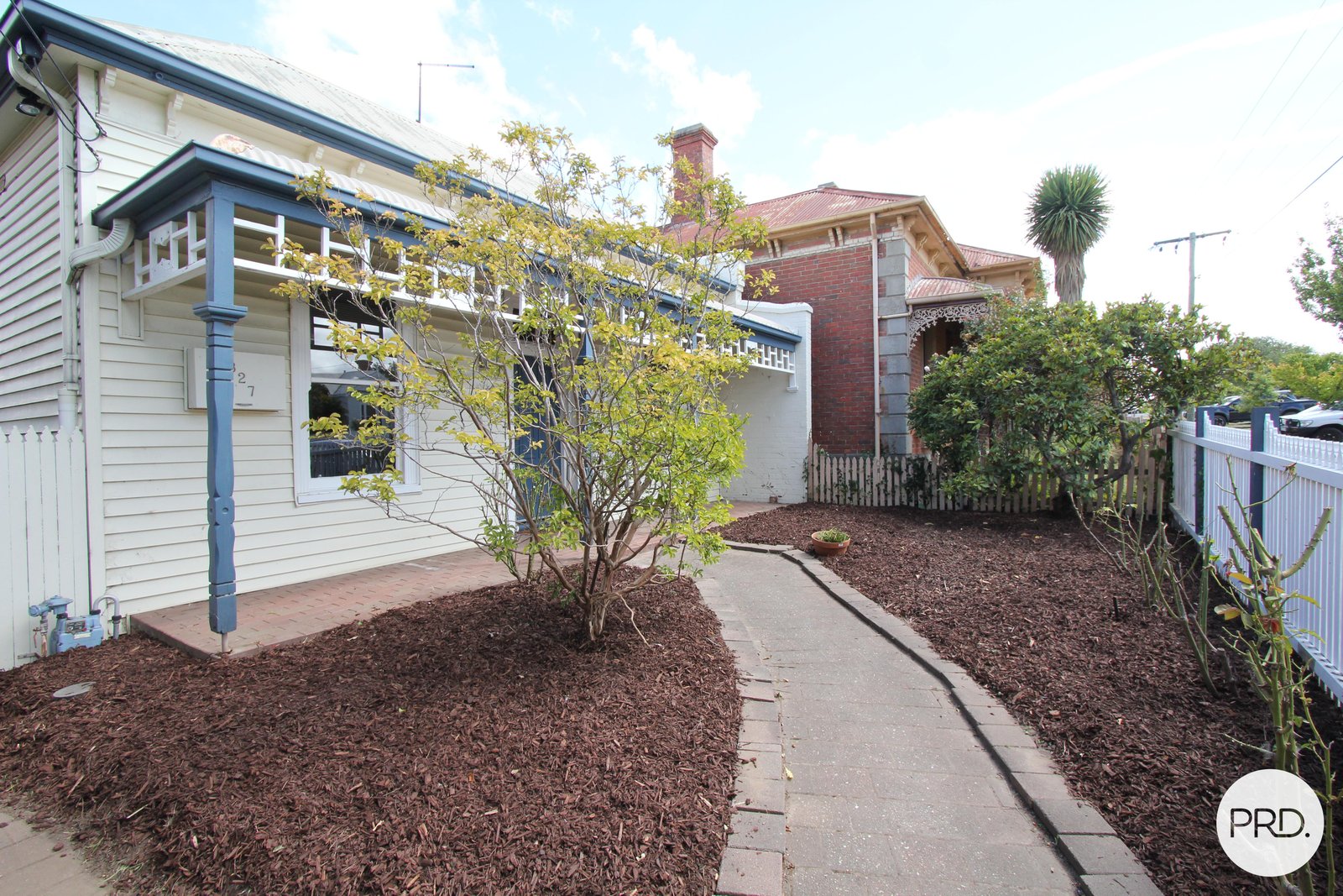 327 Armstrong Street North SOLDIERS HILL 22