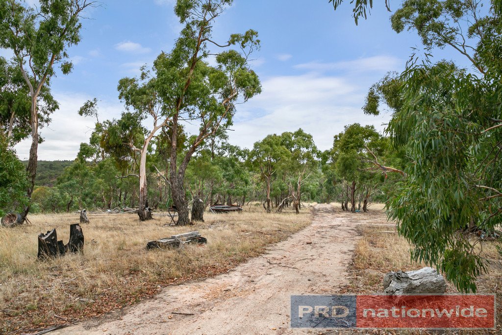 327 Berringa Road BERRINGA 3