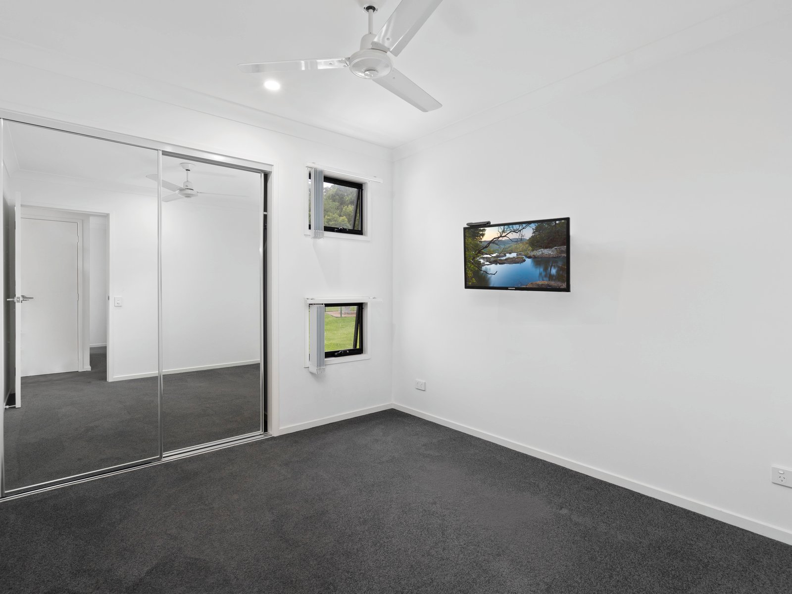 32/7 Border Drive North CURRUMBIN WATERS 11