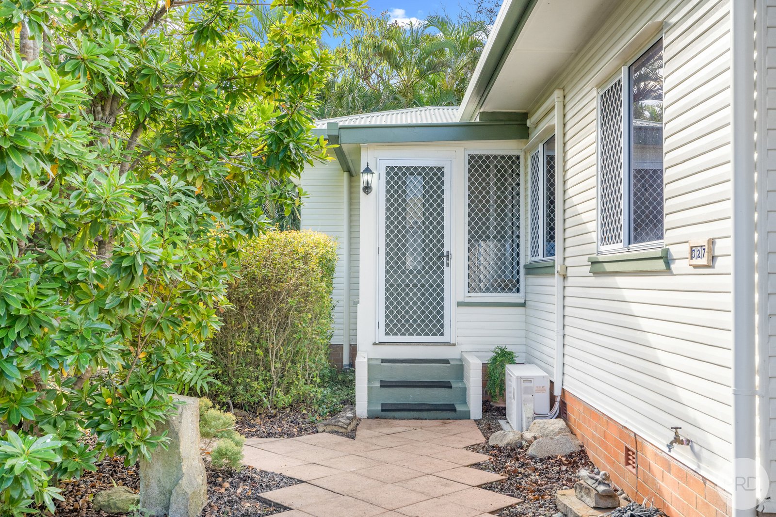 327 Queen Street MARYBOROUGH 2