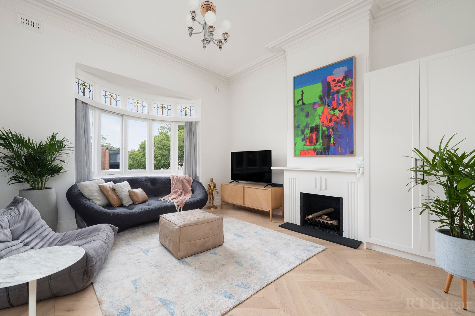 Real Estate and Property in 327 Walsh Street, South Yarra, VIC