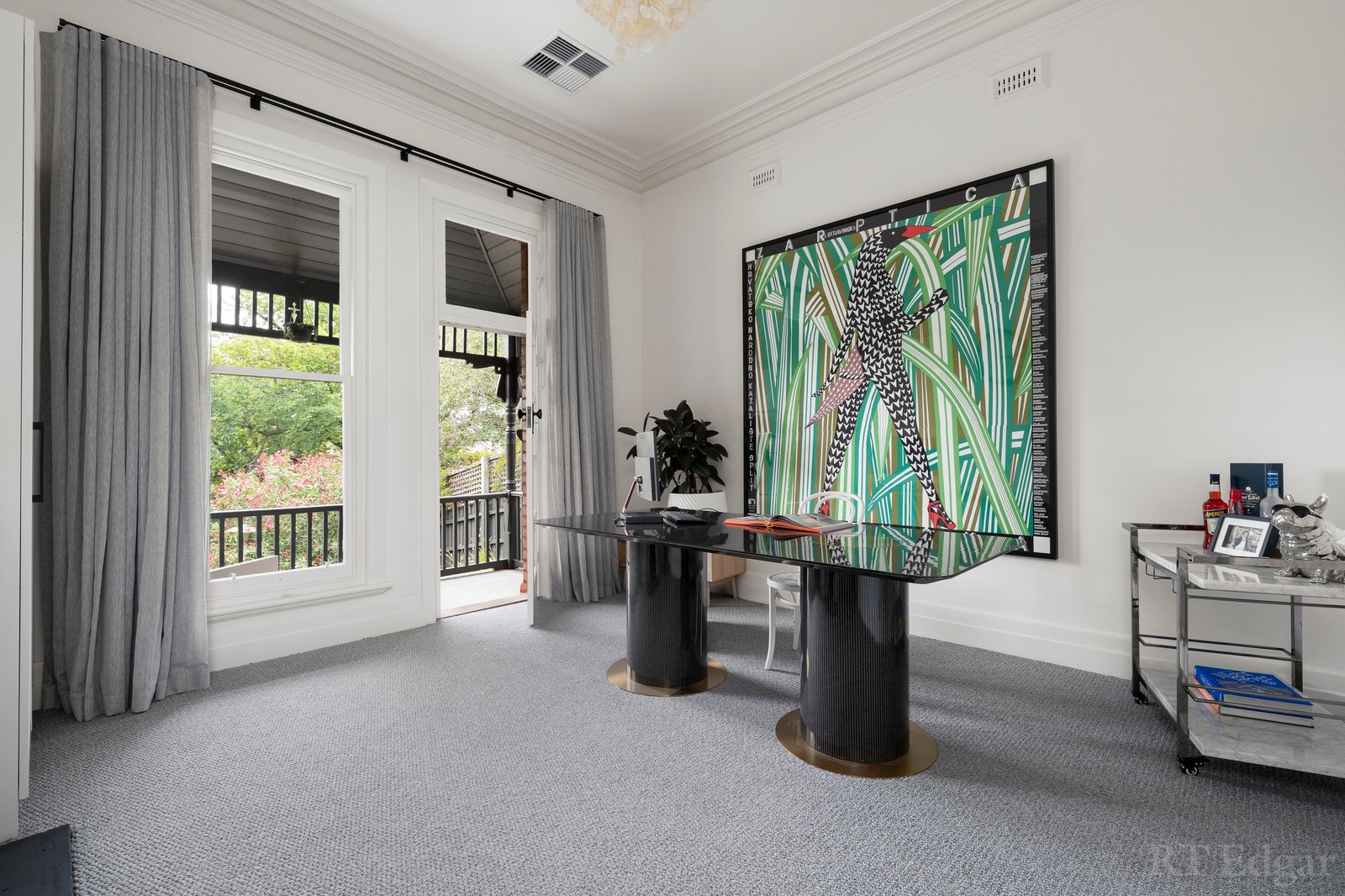 Real Estate and Property in 327 Walsh Street, South Yarra, VIC