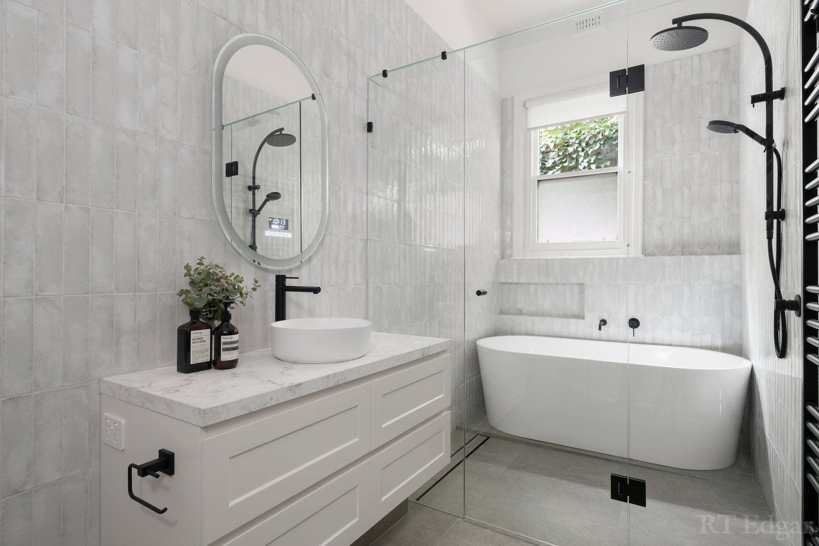 Real Estate and Property in 327 Walsh Street, South Yarra, VIC