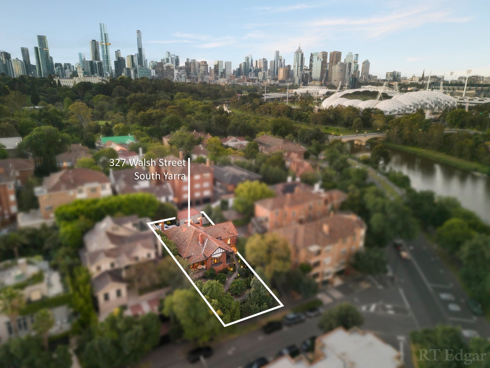 Real Estate and Property in 327 Walsh Street, South Yarra, VIC