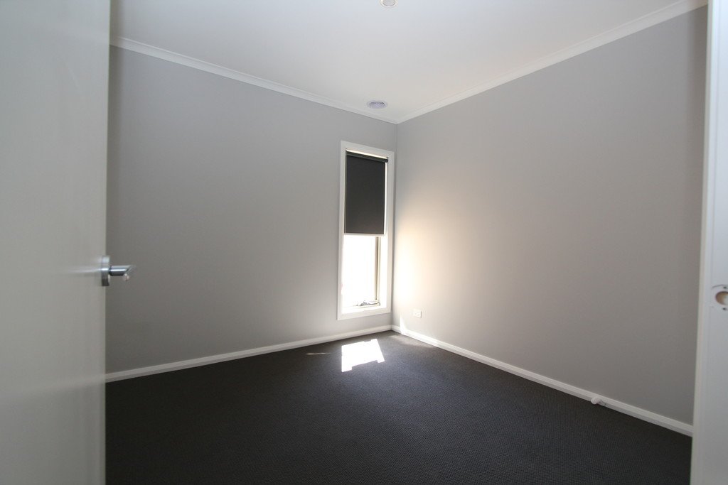 3/27 Water Street BROWN HILL 5