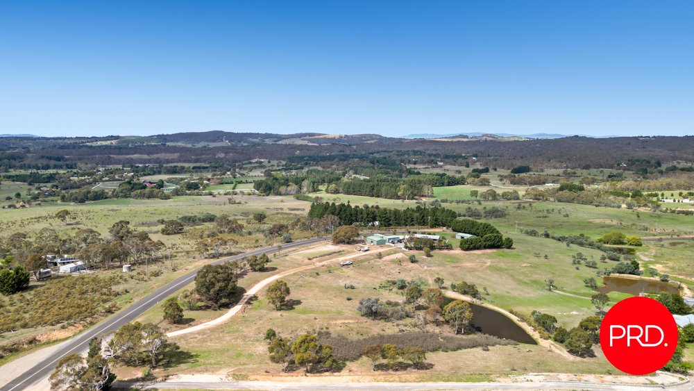 327 Weeroona Drive WAMBOIN 9