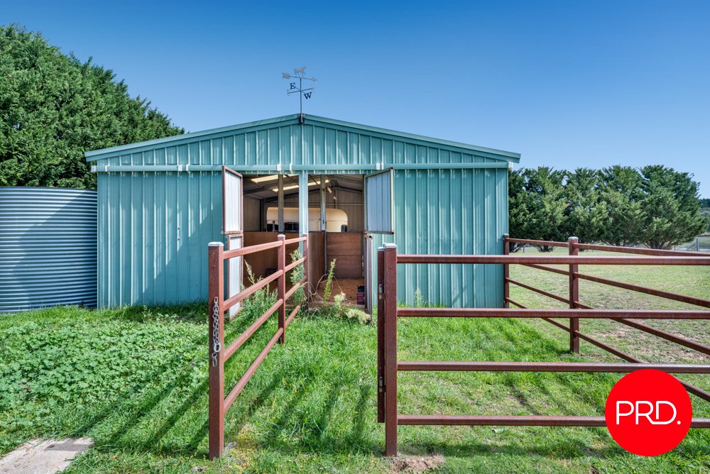327 Weeroona Drive WAMBOIN 11