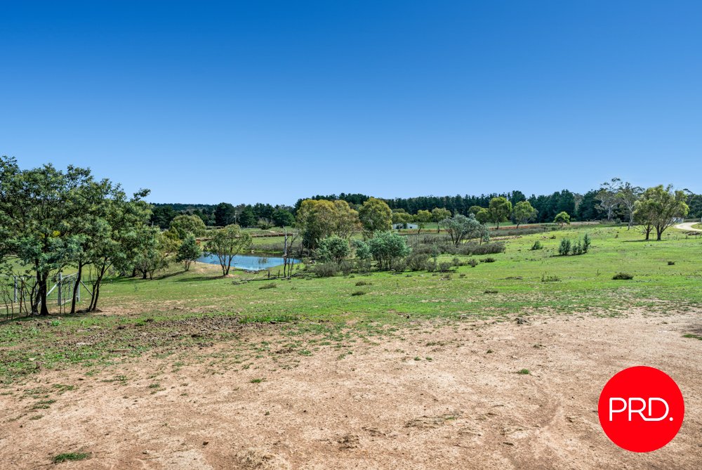327 Weeroona Drive WAMBOIN 24