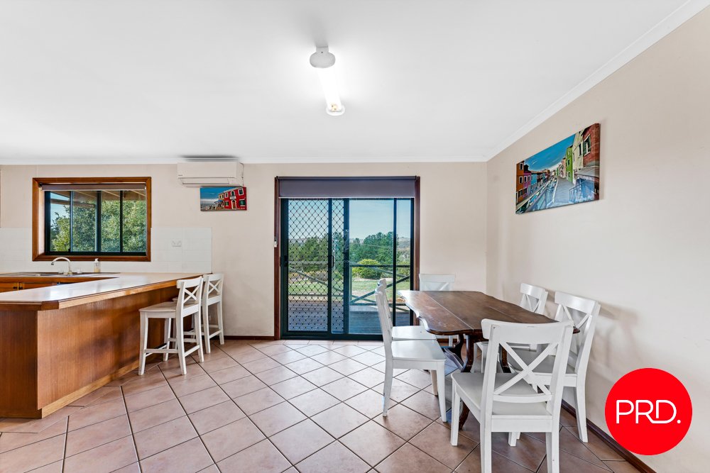 327 Weeroona Drive WAMBOIN 6