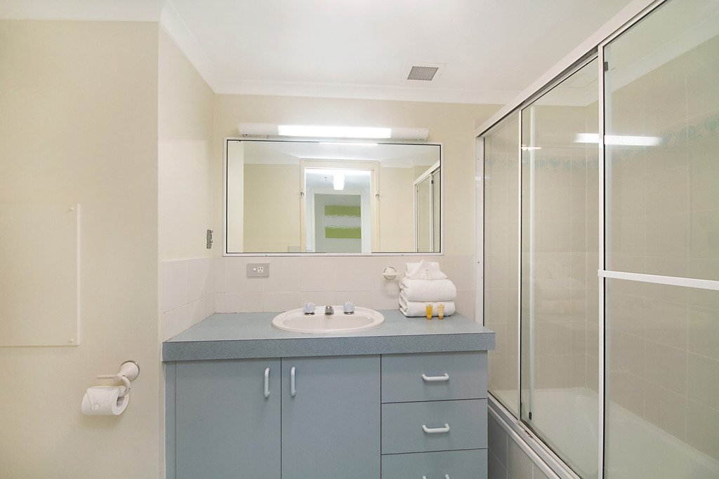 32/70-80 Marine Parade COOLANGATTA 7