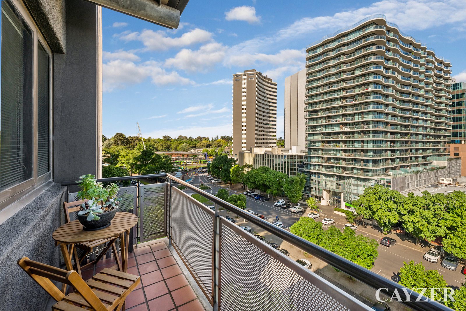 Gallery: 32/70 Albert Road