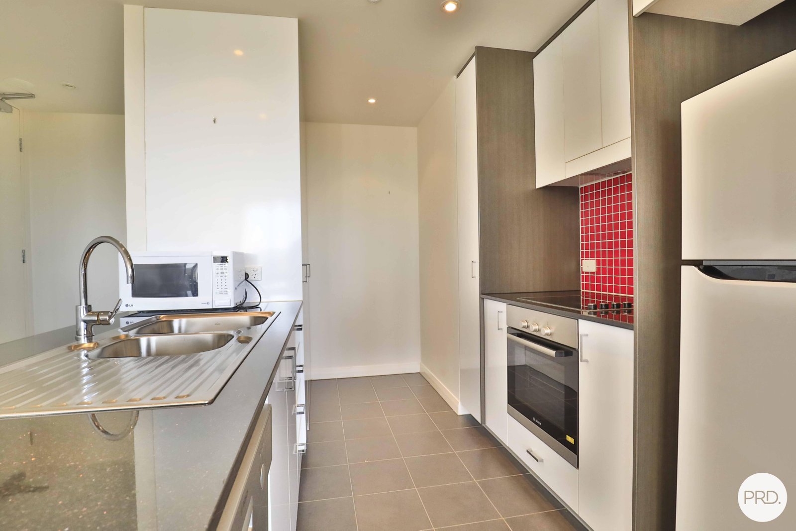 327/1 Mouat Street LYNEHAM 3