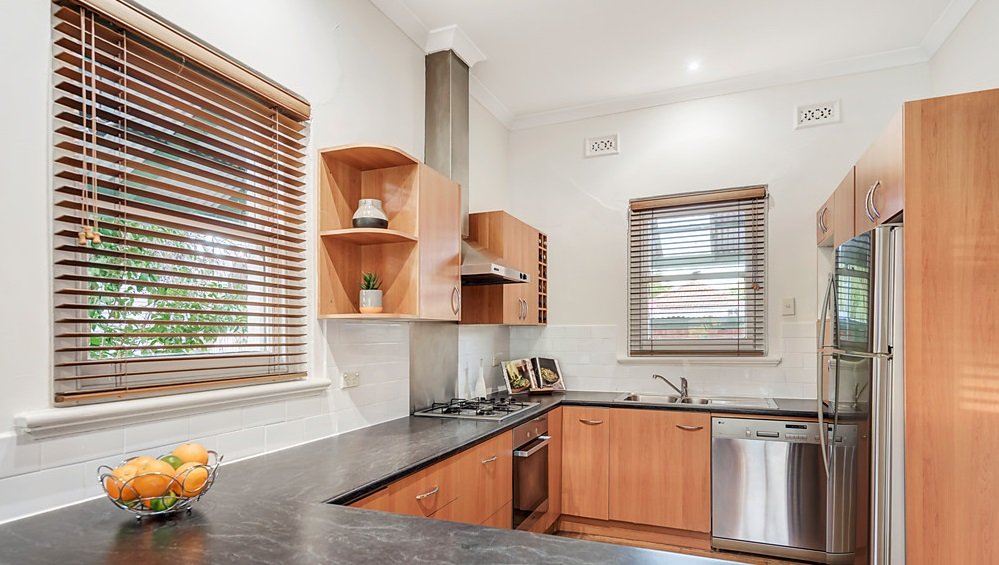 Real Estate and Property in 3/277 Koornang Road, Carnegie, VIC