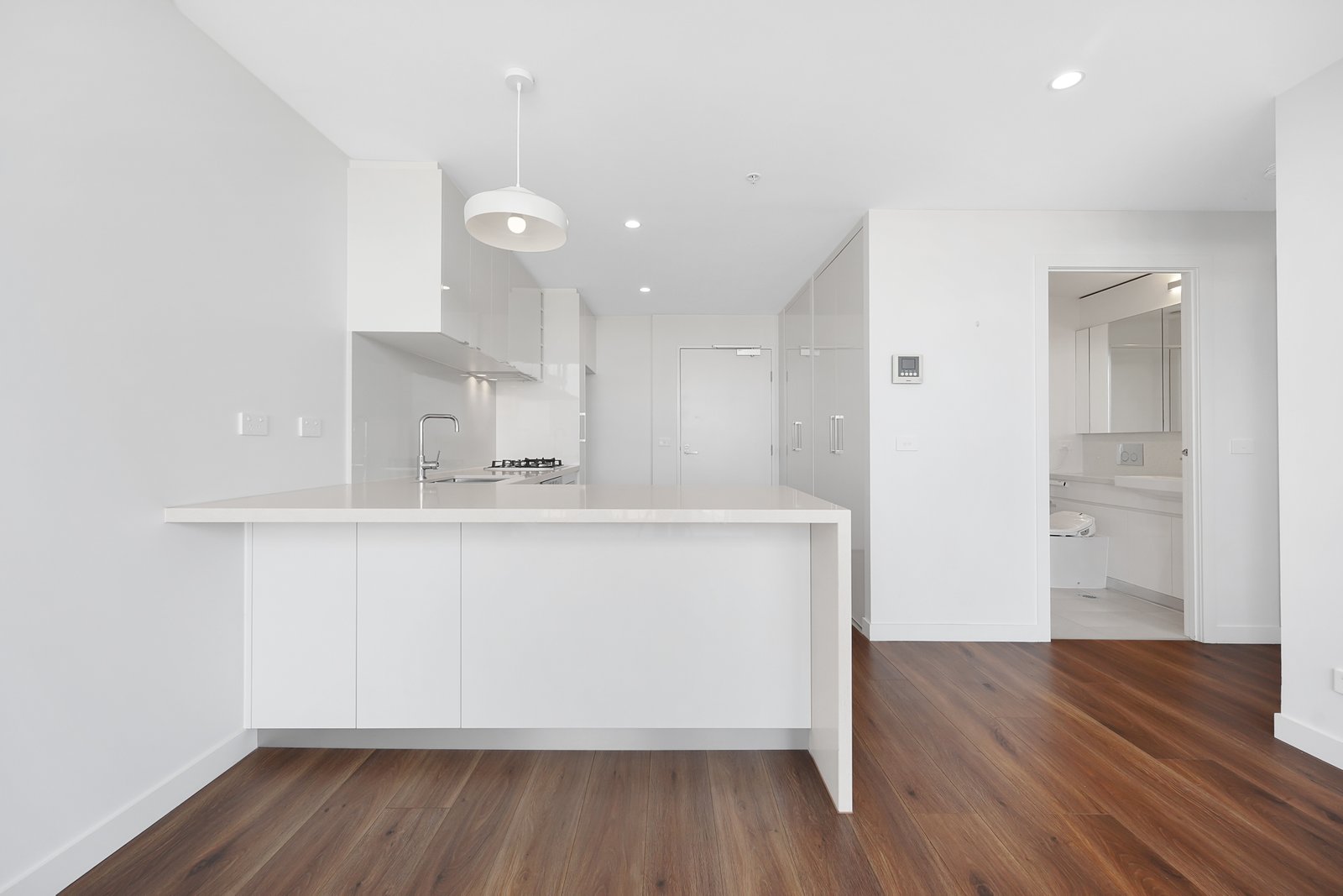 Gallery: 327/70 Batesford Road