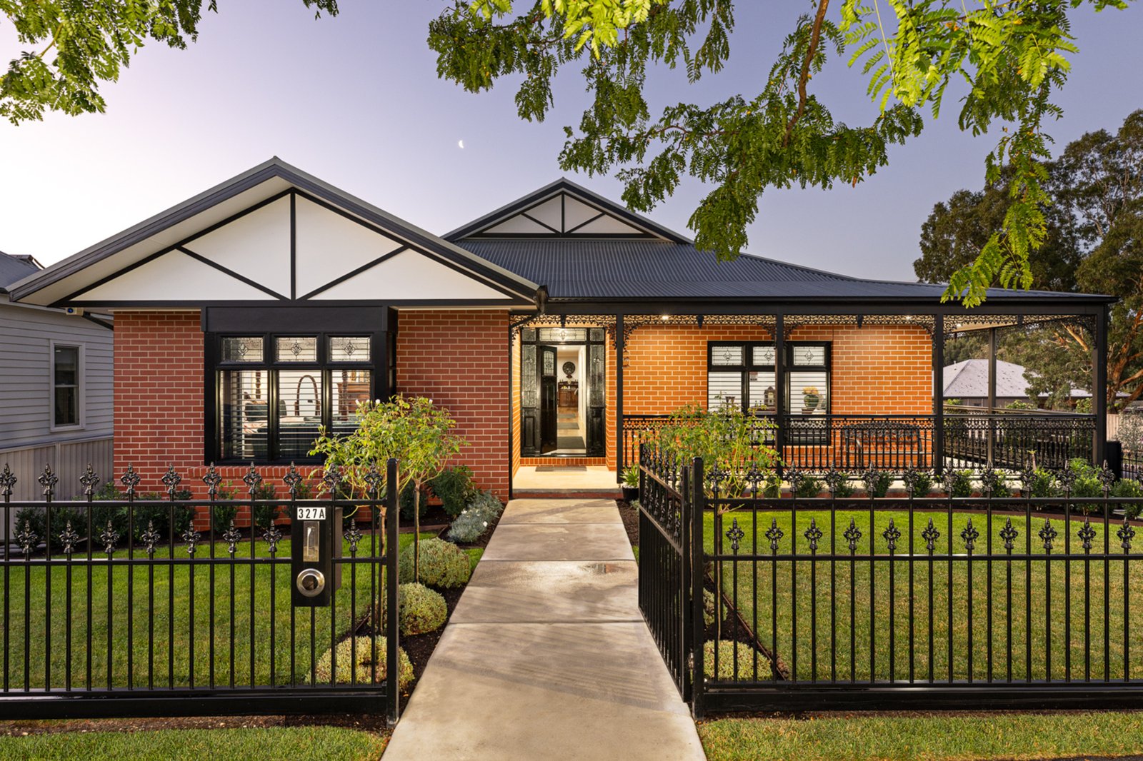 Gallery: 327A Humffray Street