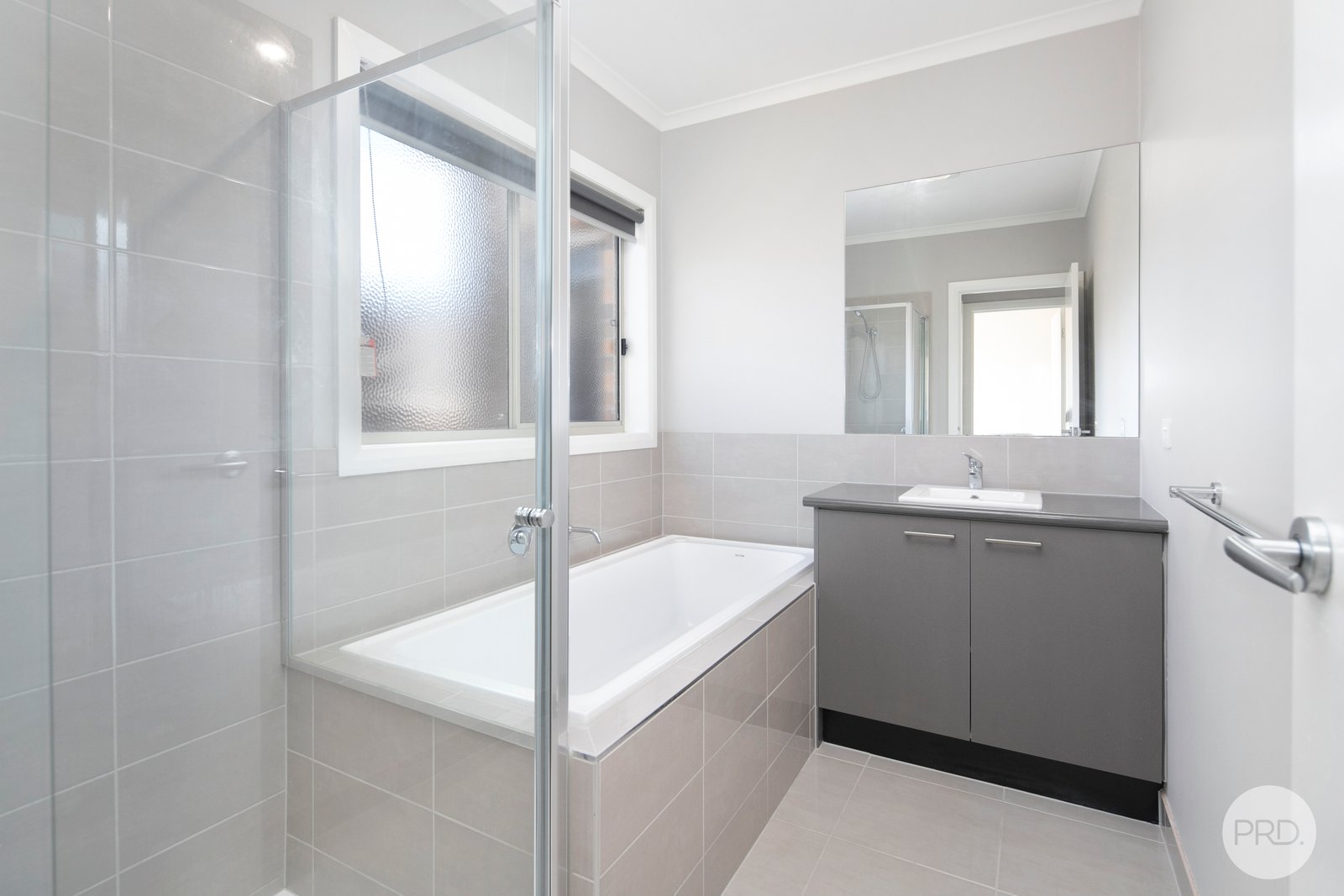 3/27A Water Street BROWN HILL 10
