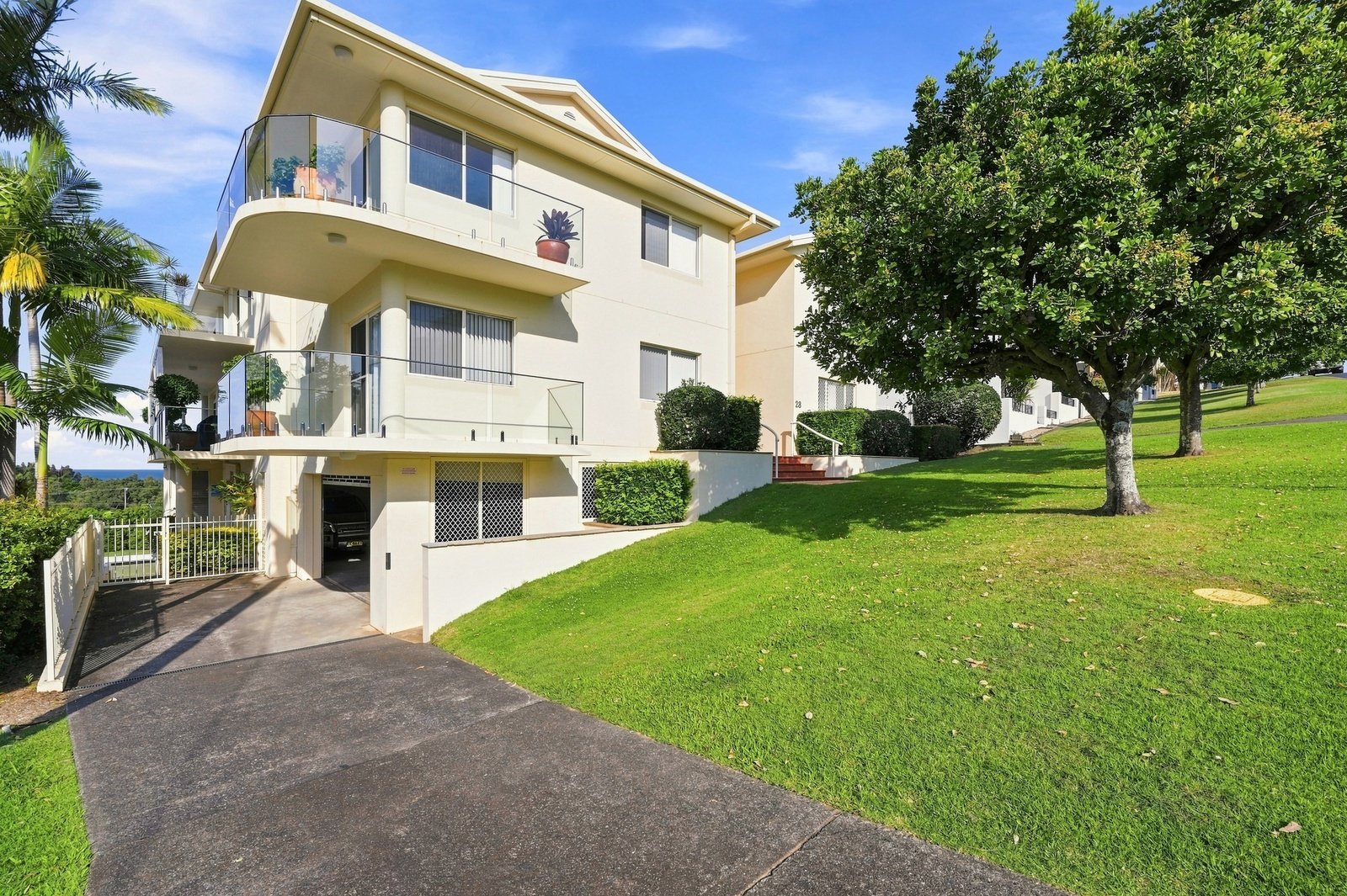 3/28 Camperdown Street COFFS HARBOUR 3