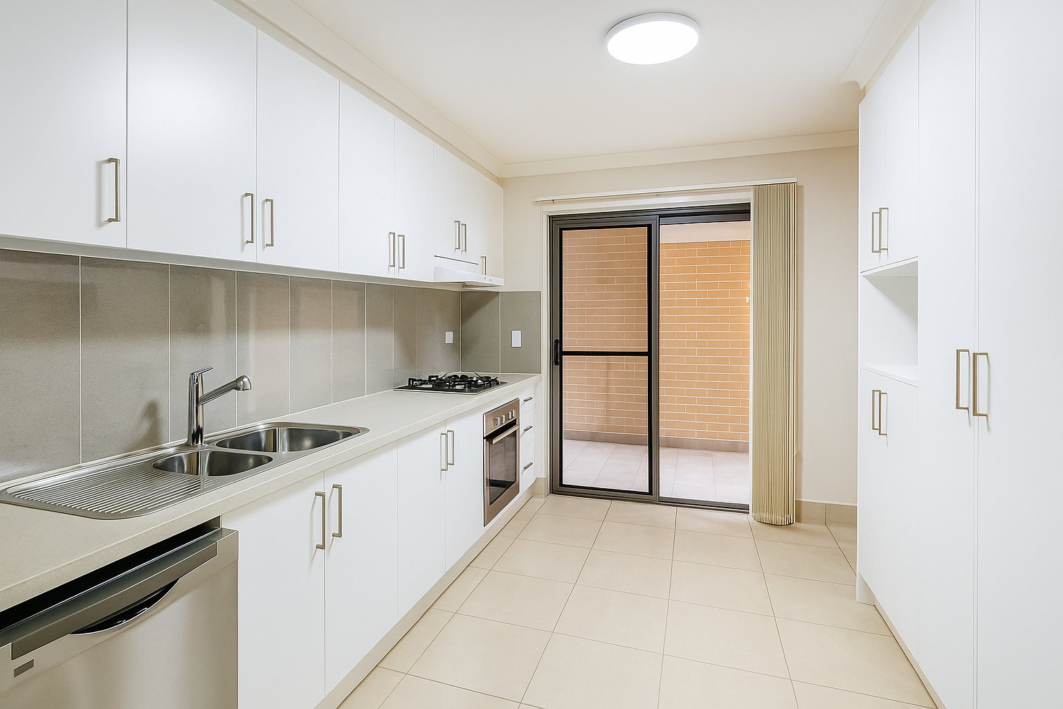 3/28 Castlereagh Street LIVERPOOL 3