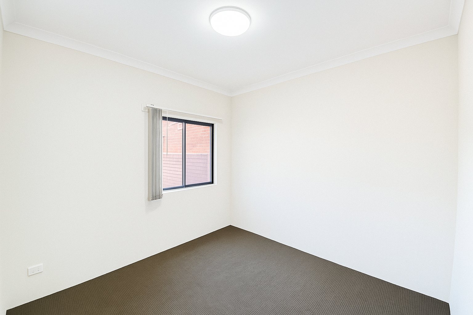 3/28 Castlereagh Street LIVERPOOL 4