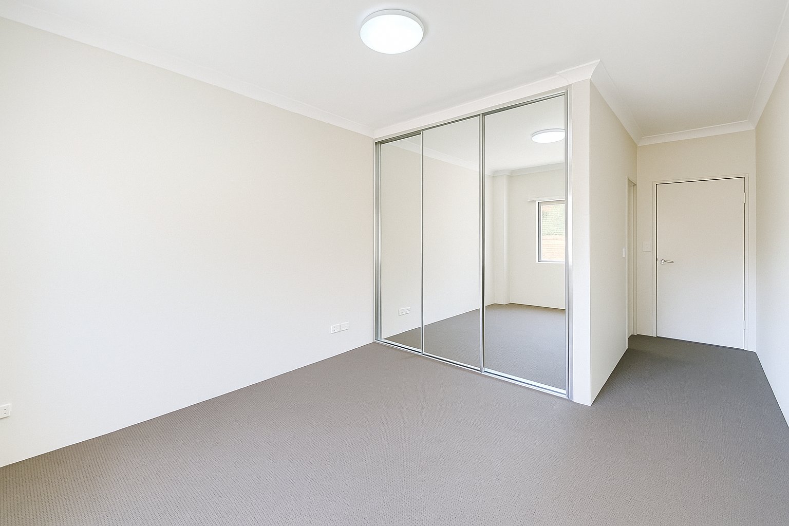 3/28 Castlereagh Street LIVERPOOL 7