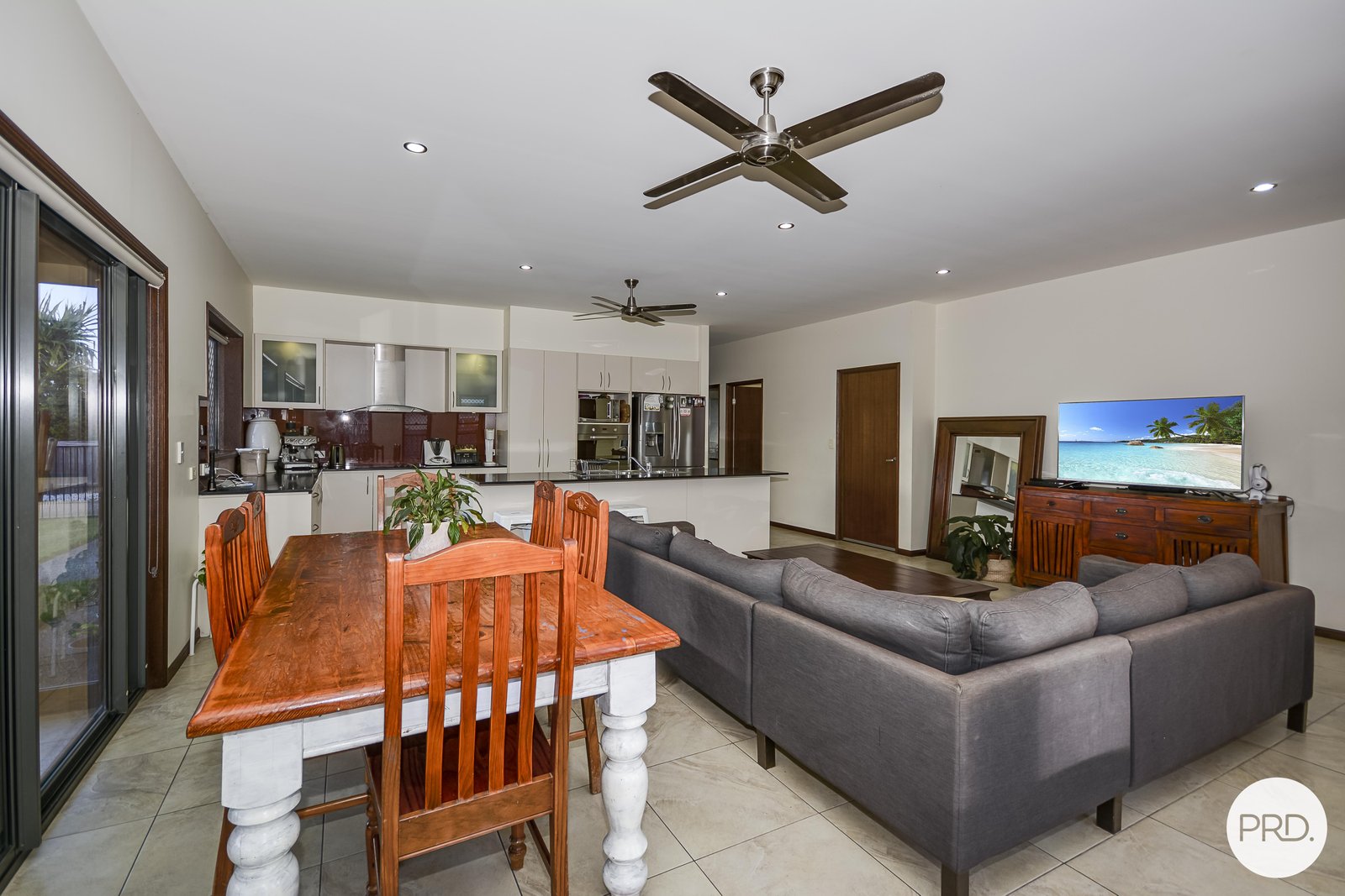 328 Casuarina Way CASUARINA 2