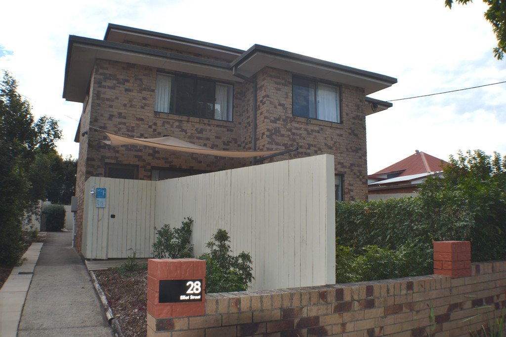 3/28 Elliott Street CLAYFIELD 1