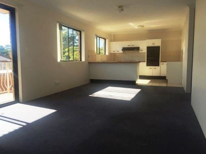 3/28 Elliott Street CLAYFIELD 3