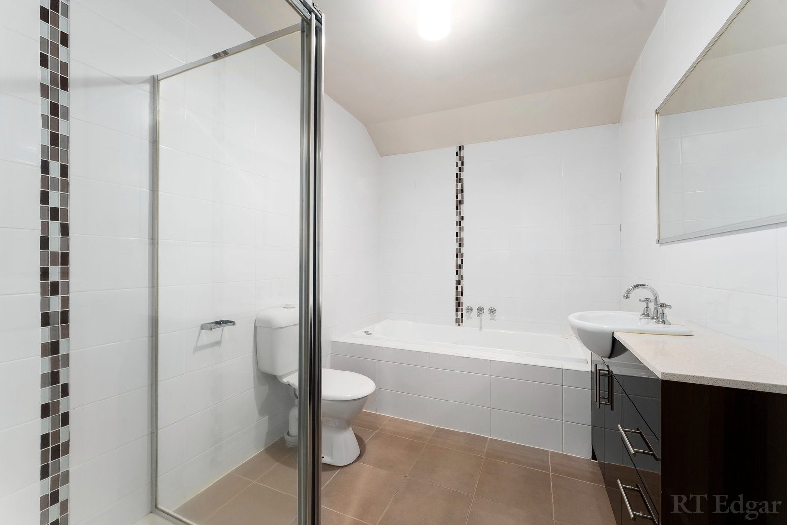 Real Estate and Property in 3/28 Fromhold Drive, Doncaster, VIC