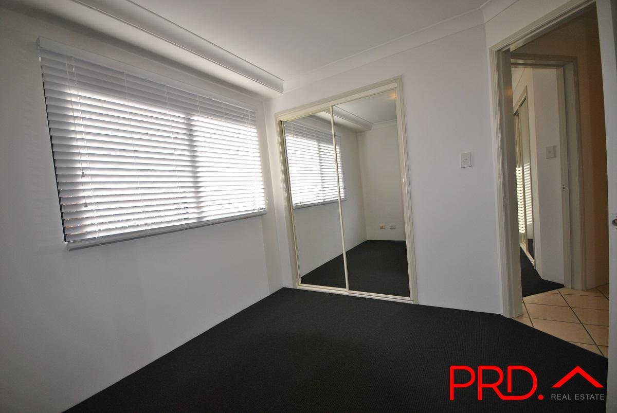 3/28 Little Norman Street SOUTHPORT 12