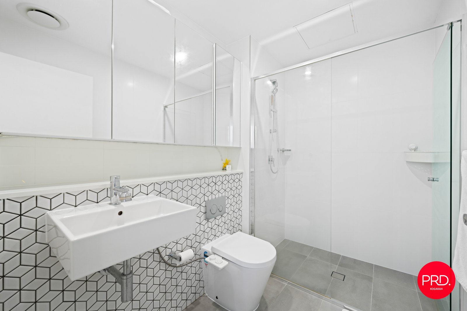 328/93 Regent Street KOGARAH 7