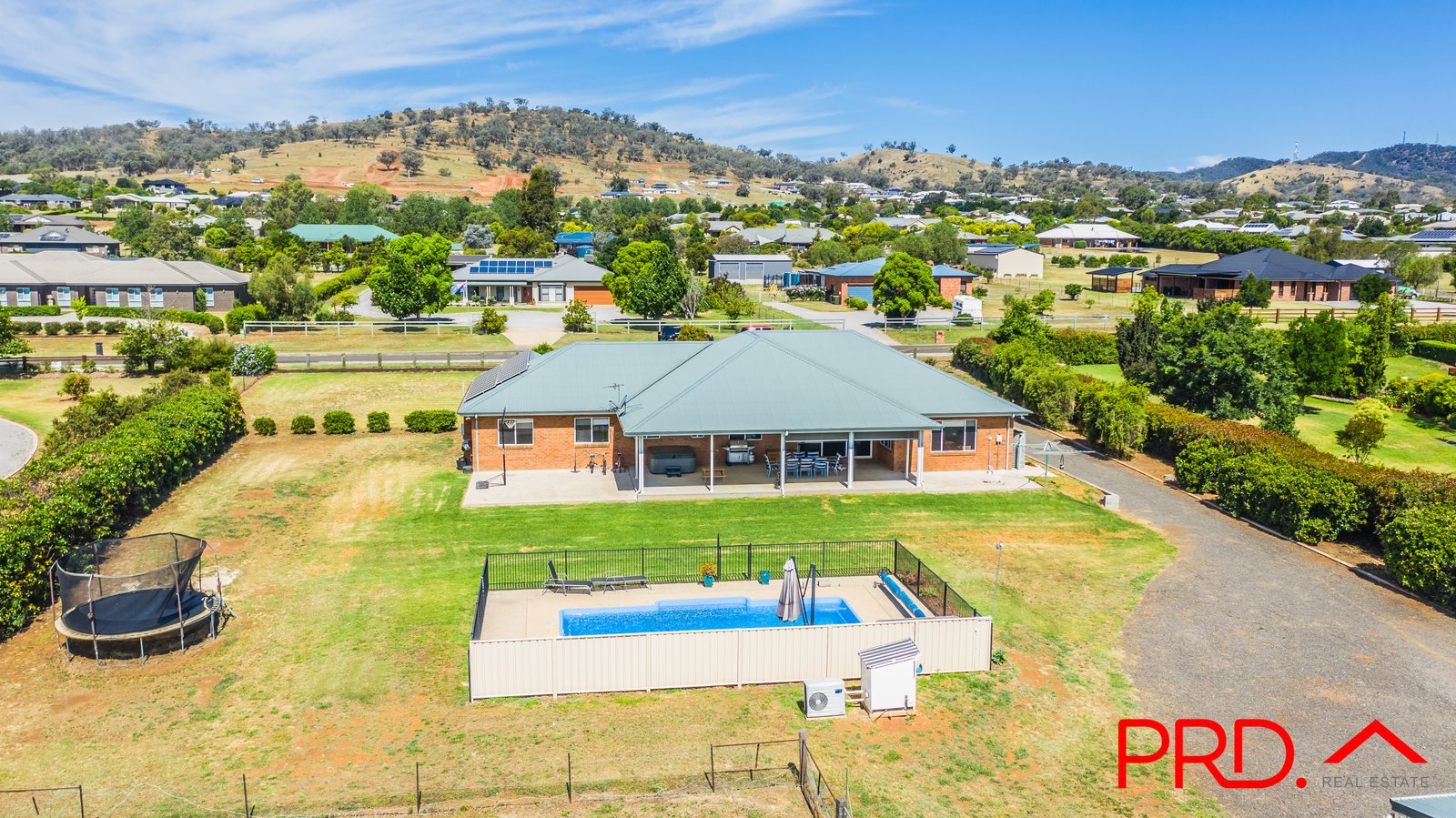 329 Forest Road TAMWORTH 23