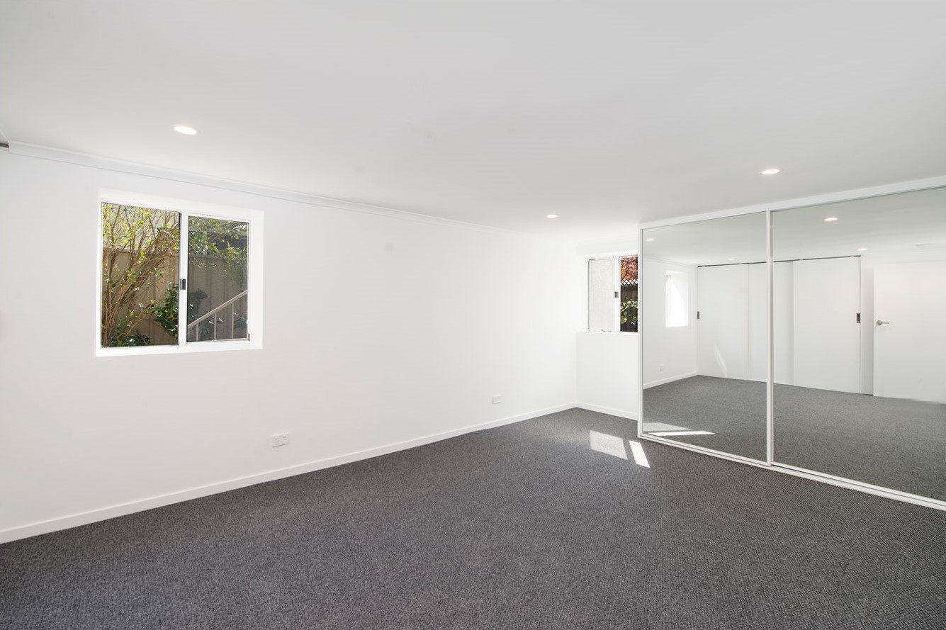 3/29 Seaside Avenue MERMAID BEACH 4