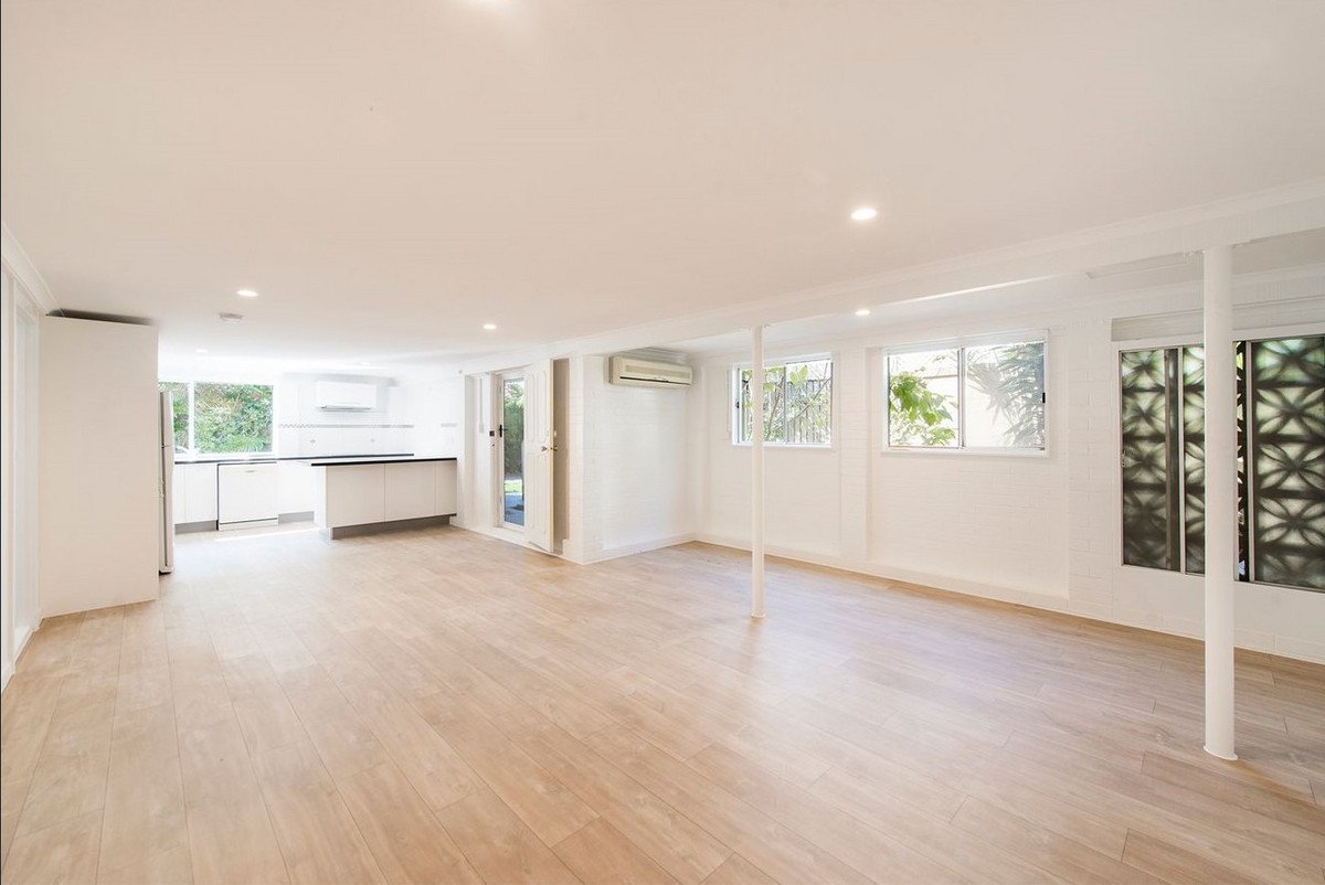 3/29 Seaside Avenue MERMAID BEACH 3