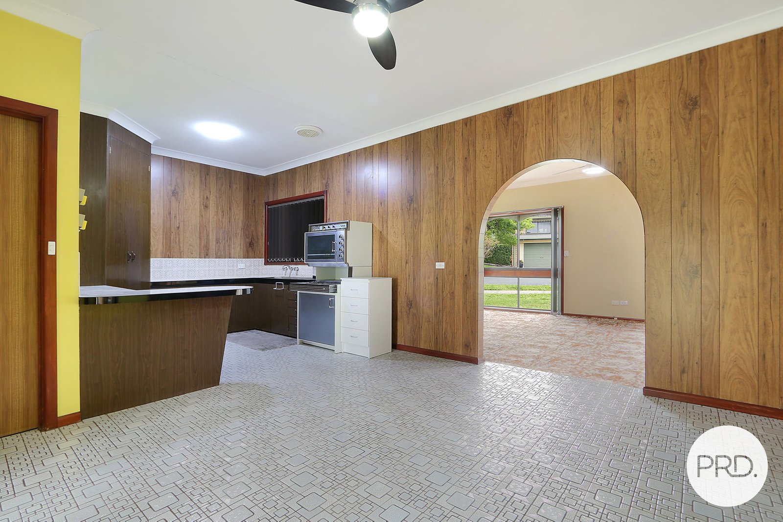 329 Tracy Street LAVINGTON 4