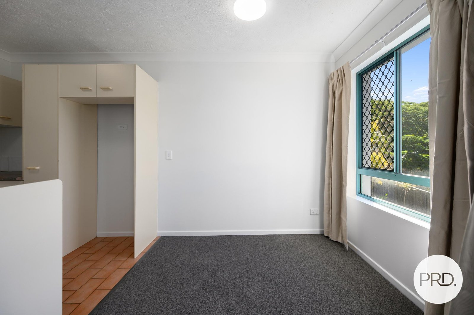 32/9 Tweed Street SOUTHPORT 3