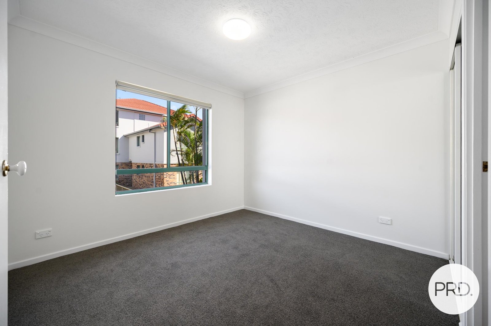 32/9 Tweed Street SOUTHPORT 5