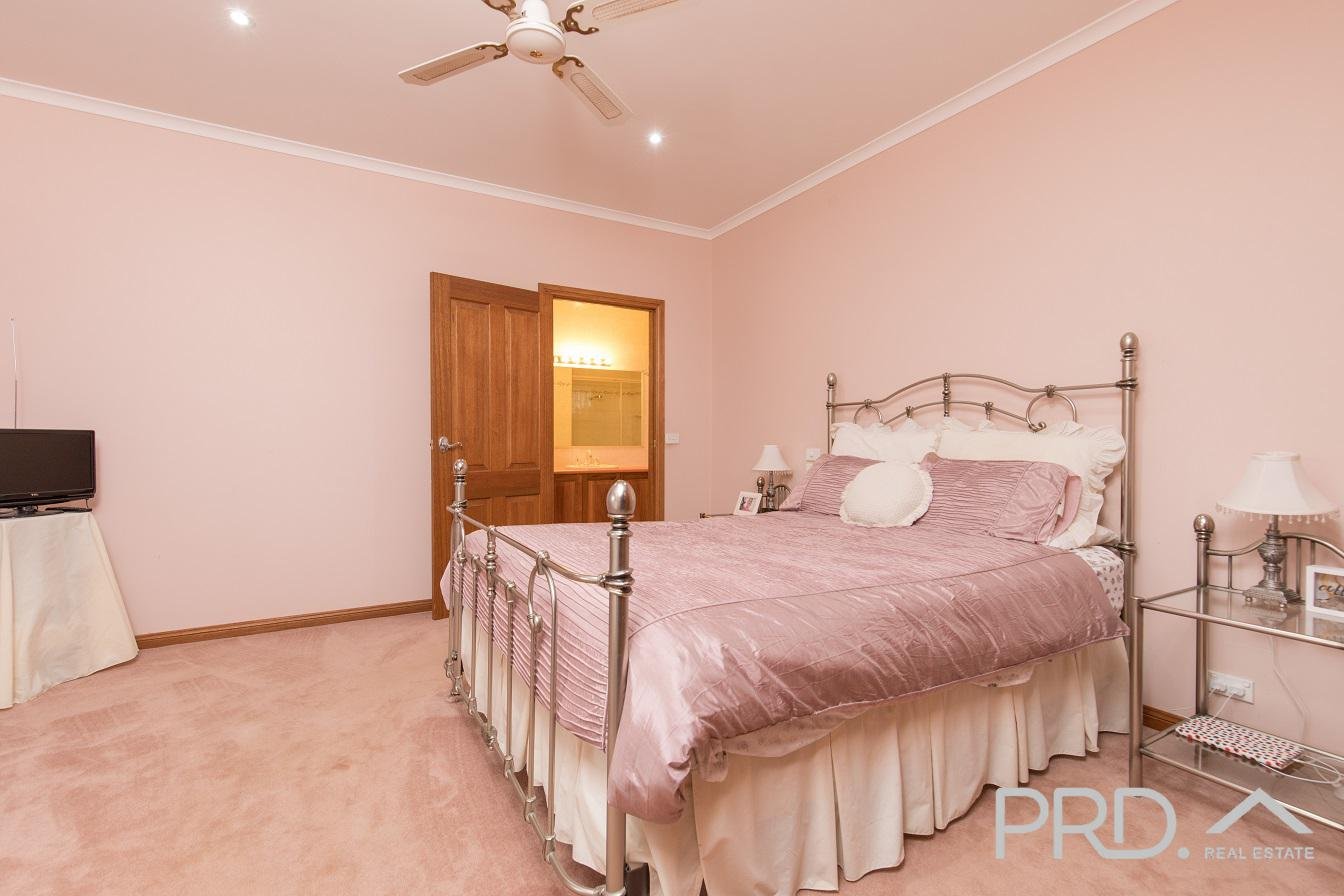 329 Woomera Avenue RED CLIFFS 14