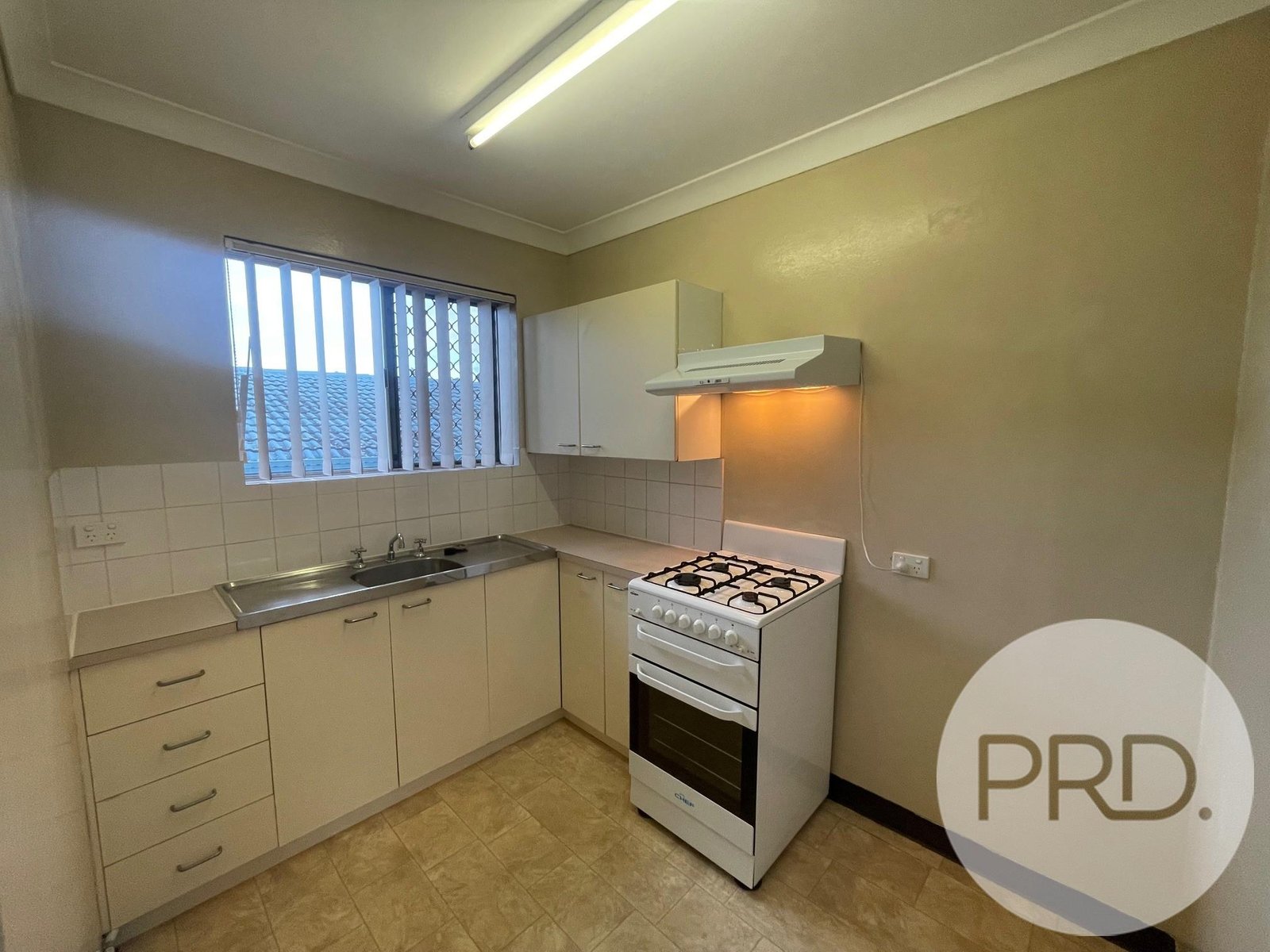 3/295 Stafford Road STAFFORD 4