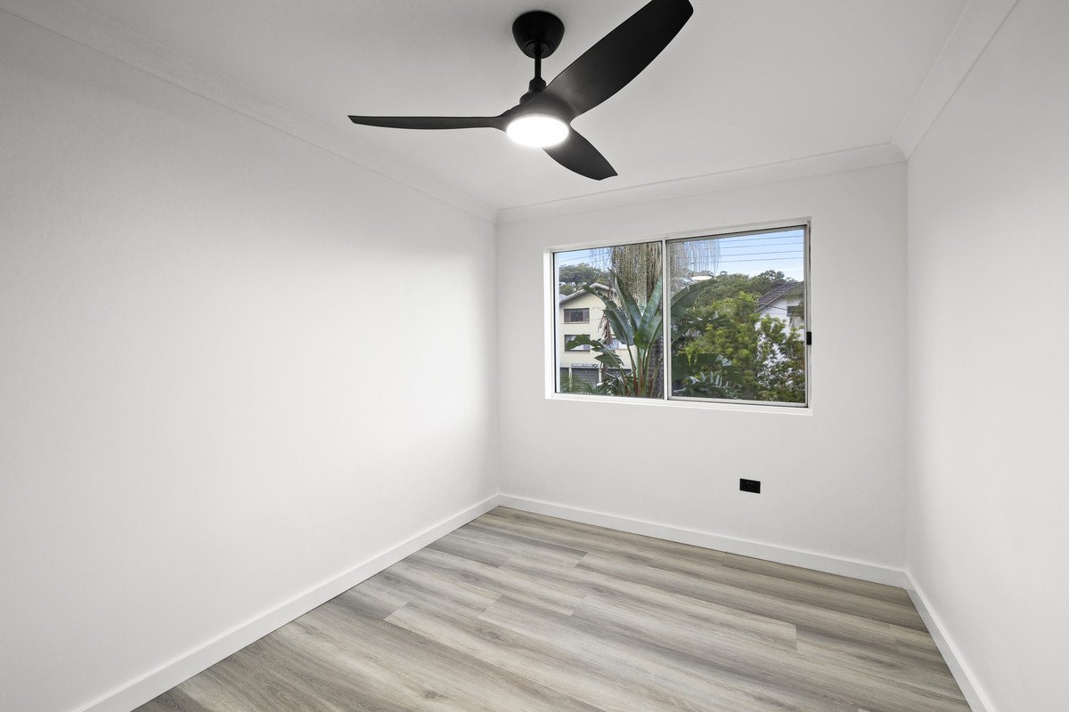 3/29a Burleigh Street Burleigh Heads 7