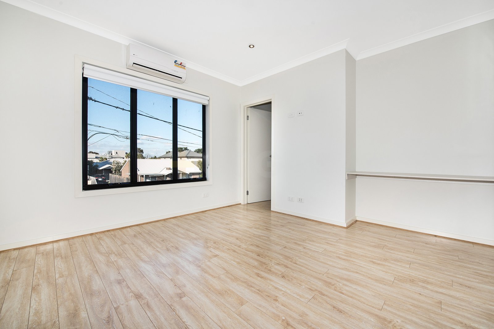 Gallery: 32A Castley Crescent