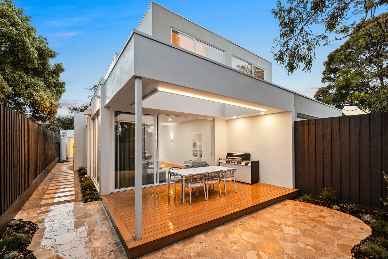 Gallery: 32a Coreen Avenue