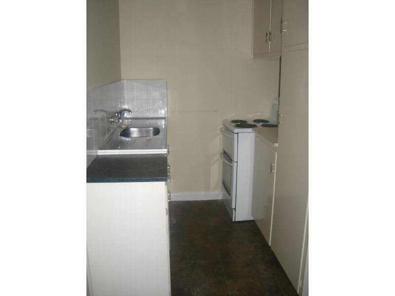 Gallery: 3/2A Florence Street