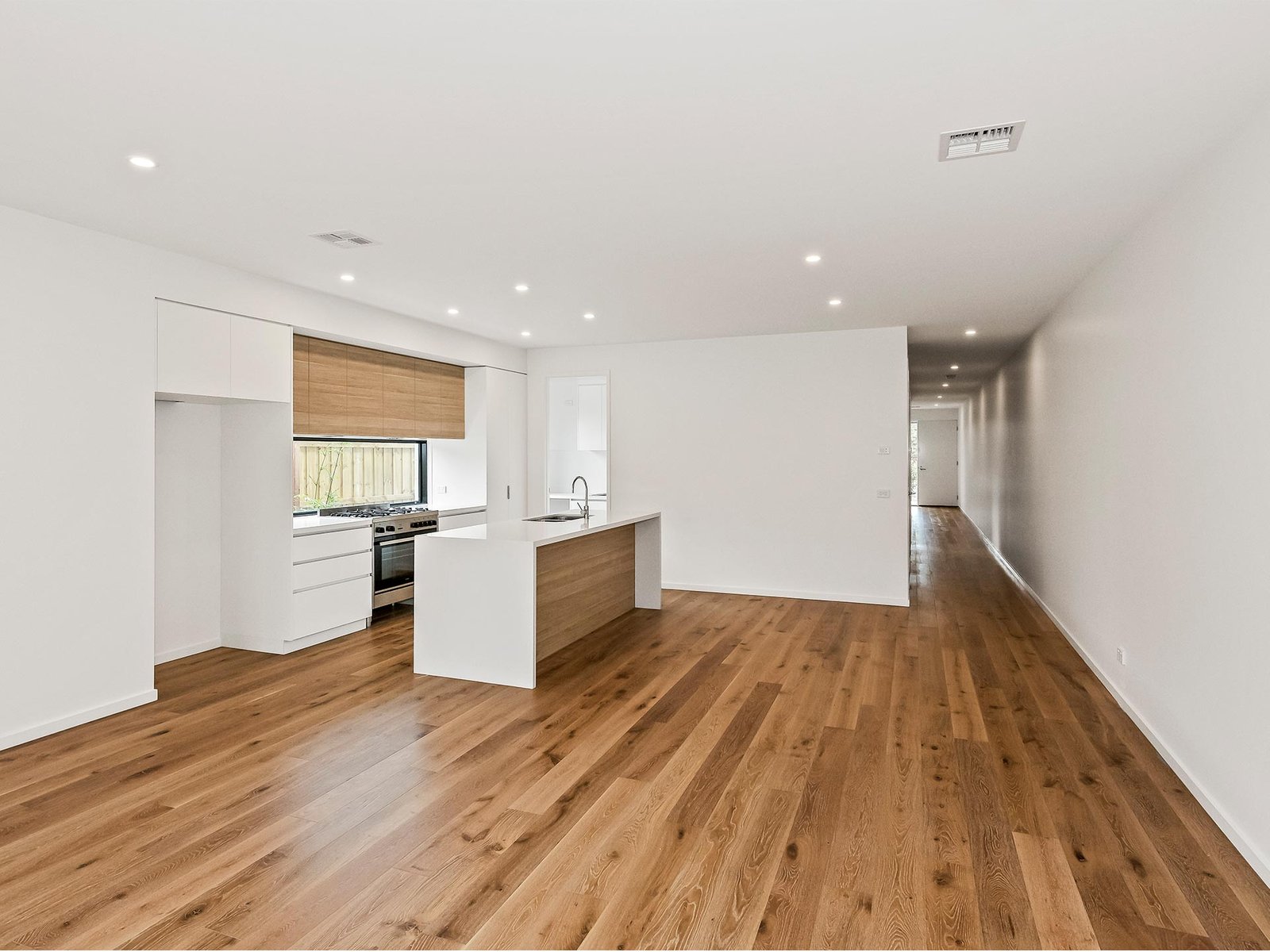 Gallery: 32a Gilarth Street